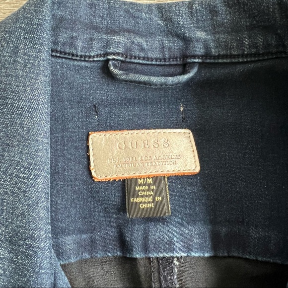 LIKE NEW! Guess Blue Denim Jacket with Gold Hardware - Picture 4 of 9